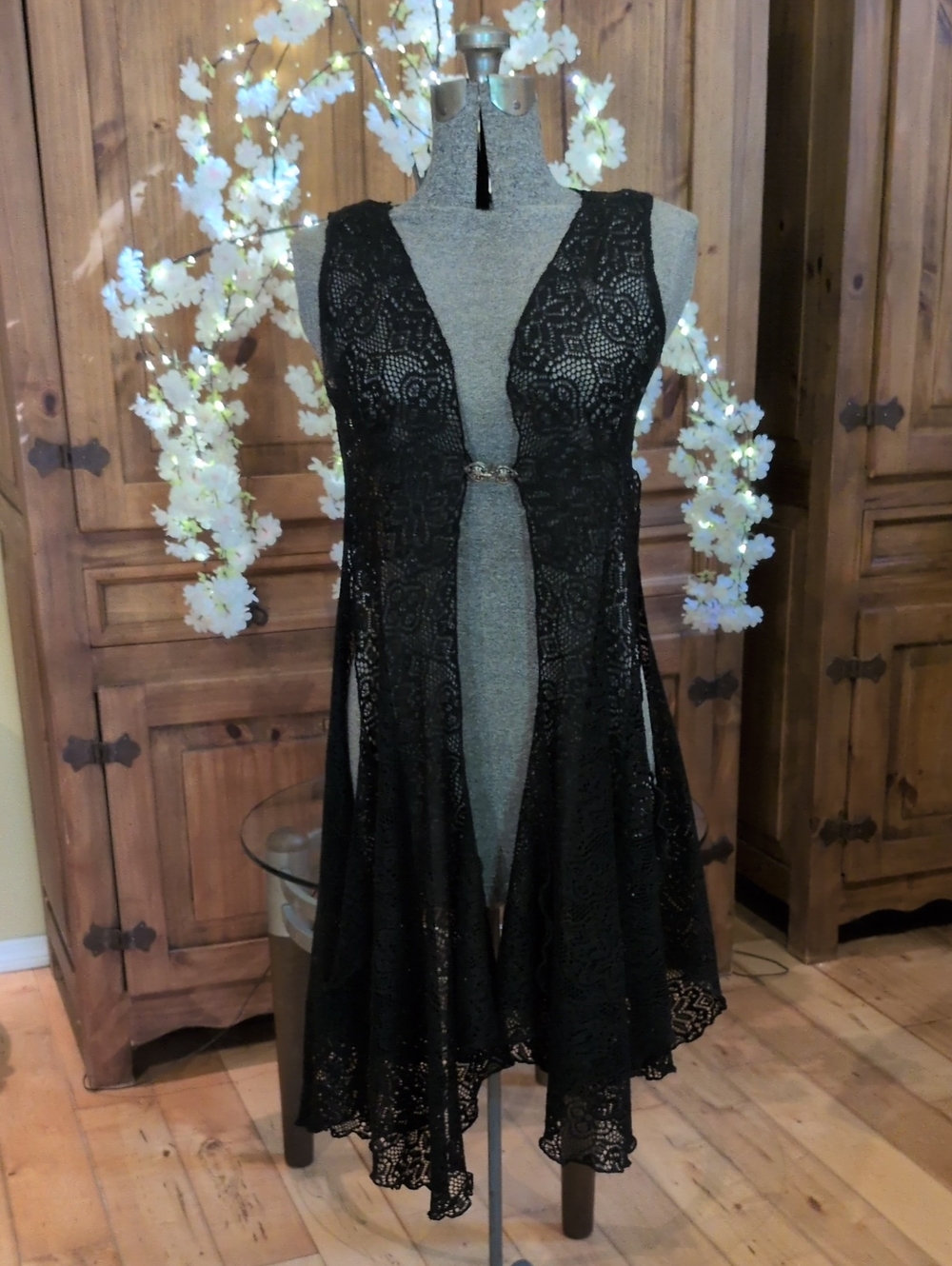 Asymmetrical Lace Vest Duster in Black